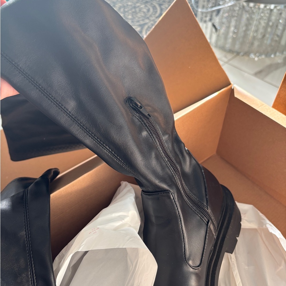Zara Black Over-the-Knee Leather Boots - Picture 8 of 9